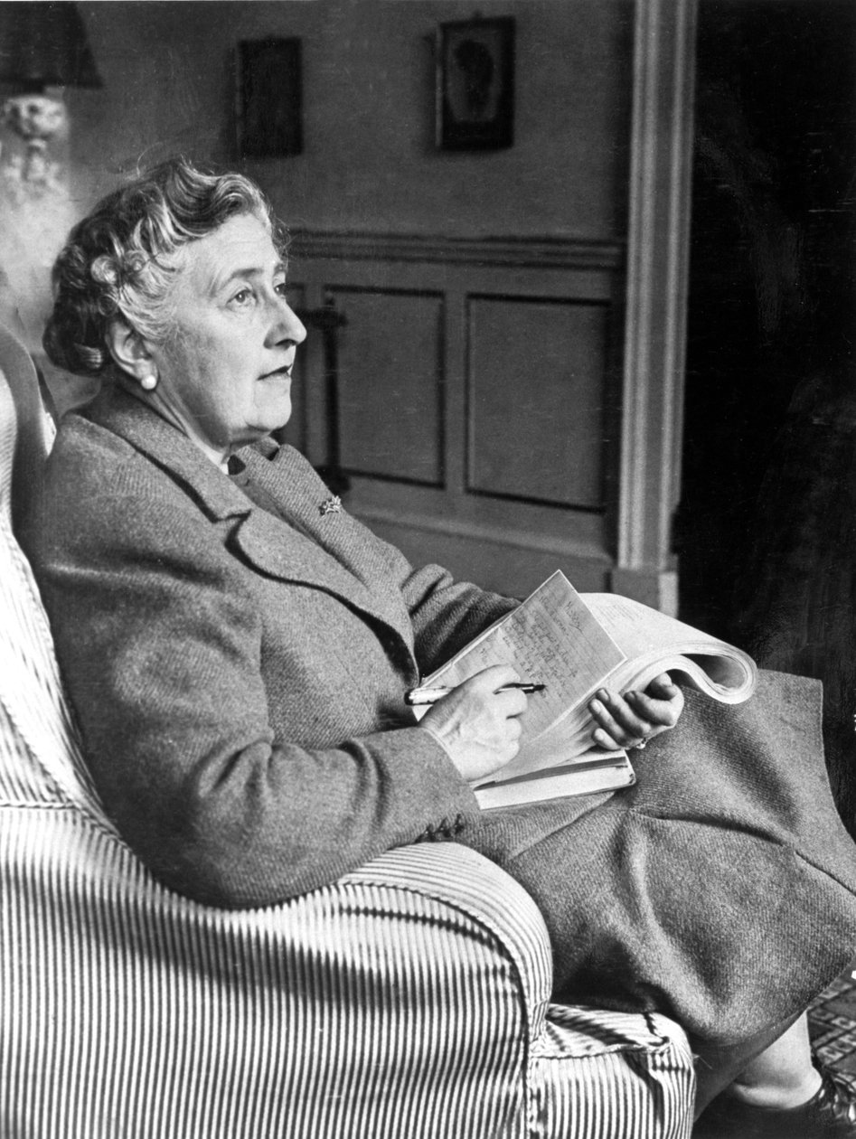 Agatha Christie, English crime writer, 9 March 1946 作者 未知未知