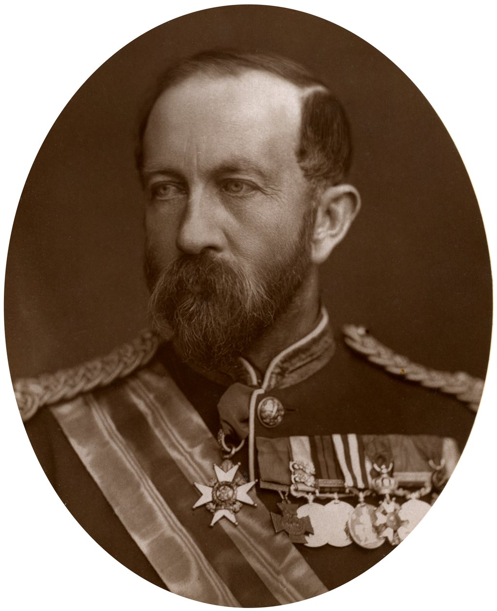 少将亨利·伊夫林·伍德爵士（Henry Evelyn Wood），英国士兵，VC，KCB，1883年。 作者 洛克和惠特菲尔德
