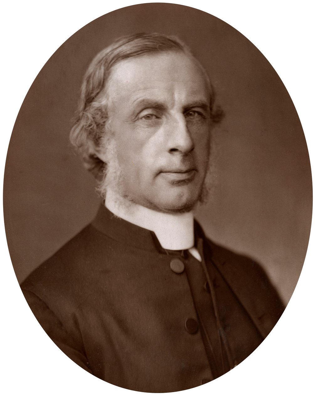 戴维斯牧师（Rev Edward Hayes Plumptre），威尔斯教务长，1883年。 作者 洛克和惠特菲尔德