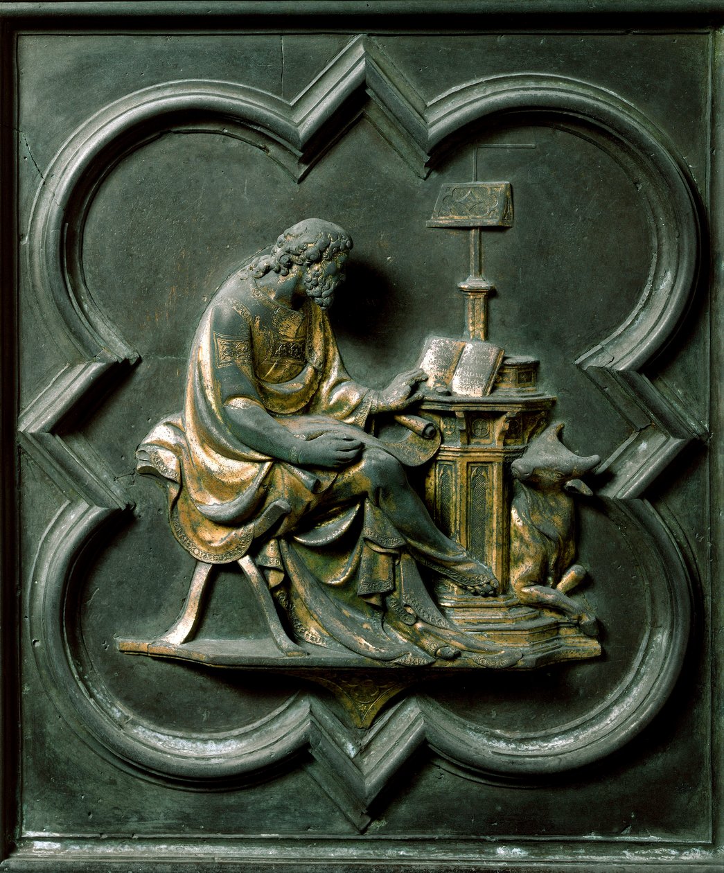 North Porte (called Gate of the Cross, to the North), exterior detail: Saint Luke evangelist. Bronze sculpture made by Lorenzo Ghiberti (1378-1455) 作者 洛伦佐·吉贝蒂（Lorenzo Ghiberti）