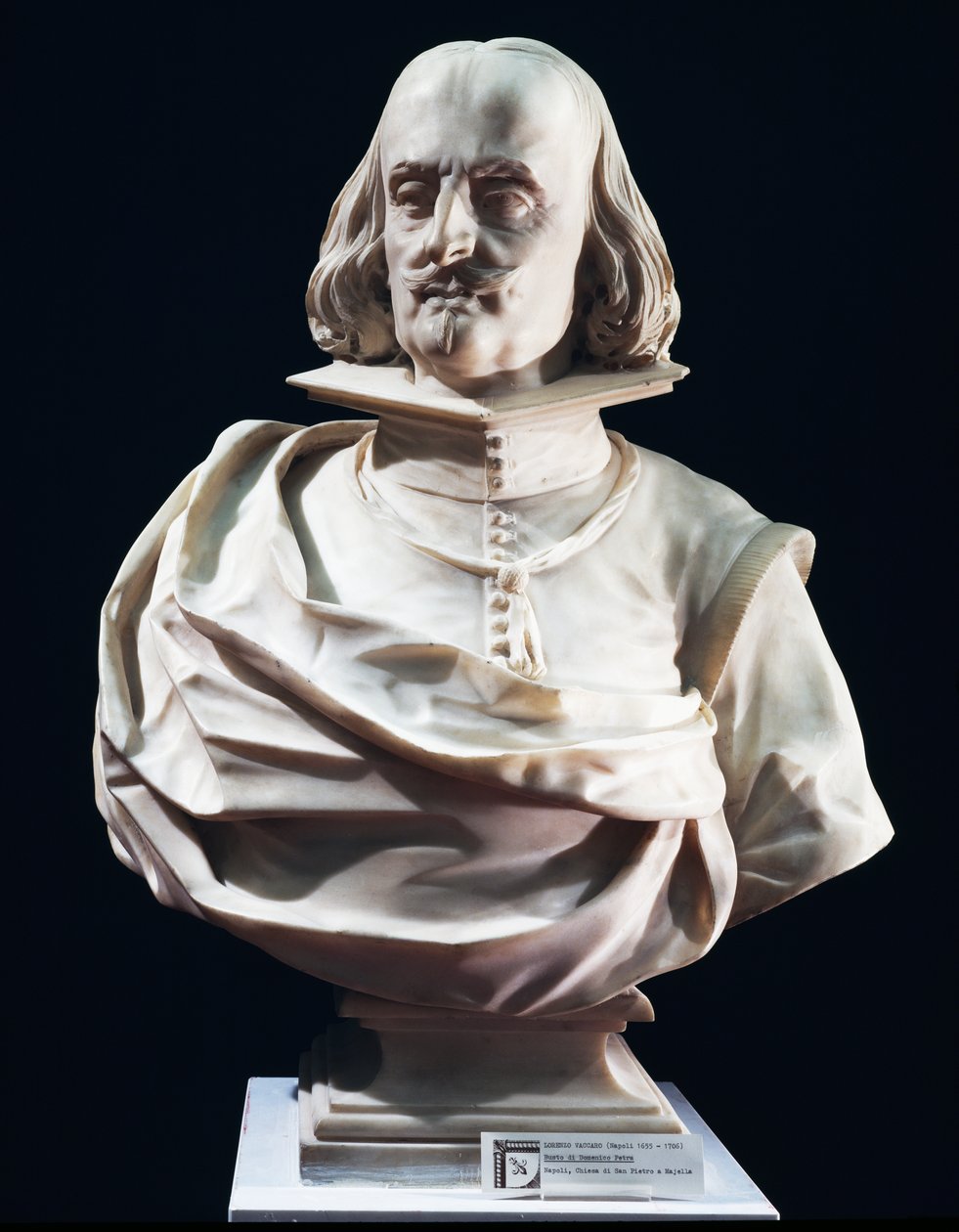 多米尼克-佩特拉的大理石半身像，由洛伦佐-瓦卡洛（1655-1706）设计，意大利那不勒斯Maiella的圣彼得教堂。 作者 洛伦佐·瓦卡罗（Lorenzo Vaccaro）