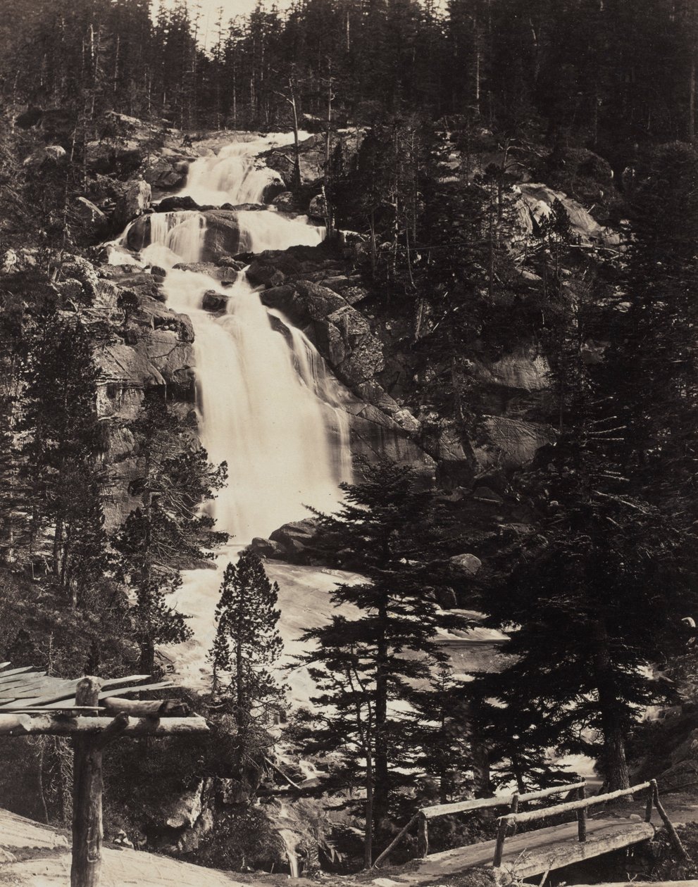 大高山瀑布，高阿尔卑斯山，c。 1862年。 作者 路易斯·阿方斯（Louis Alphonse Davanne）