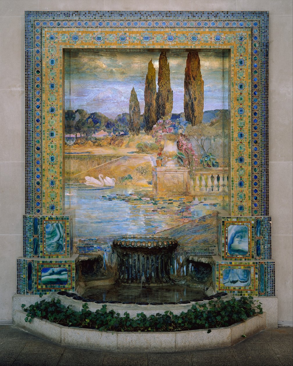 园林景观，c.1905-15（favrile-glass mosaic） 作者 路易斯·康福特·蒂芙尼