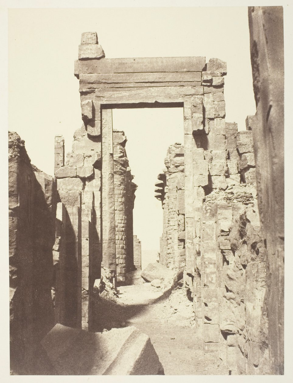 卡纳克，Grande Allée du Milieu des Ruines，东入口 作者 路易斯·德·克莱克