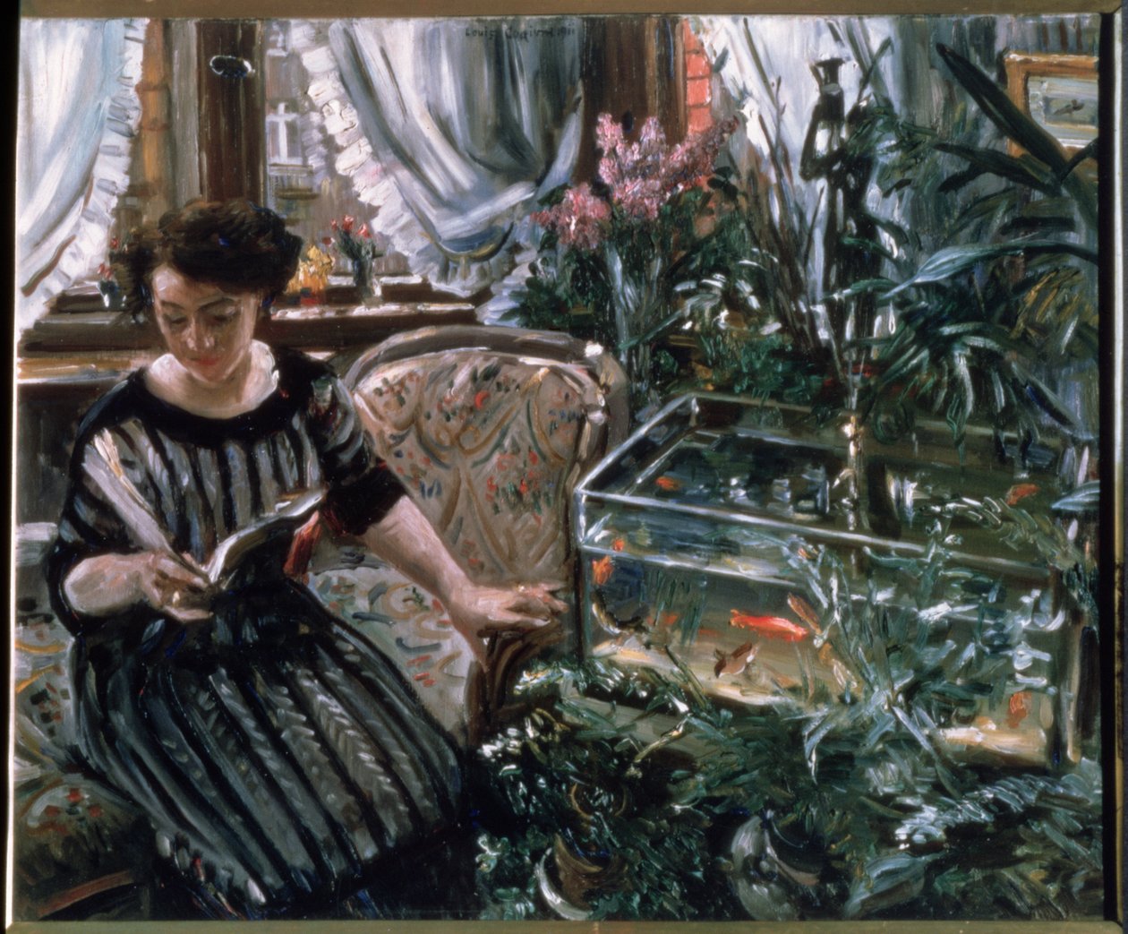 读金鱼坦克附近的妇女 作者 洛维斯·科林斯（Lovis Corinth）