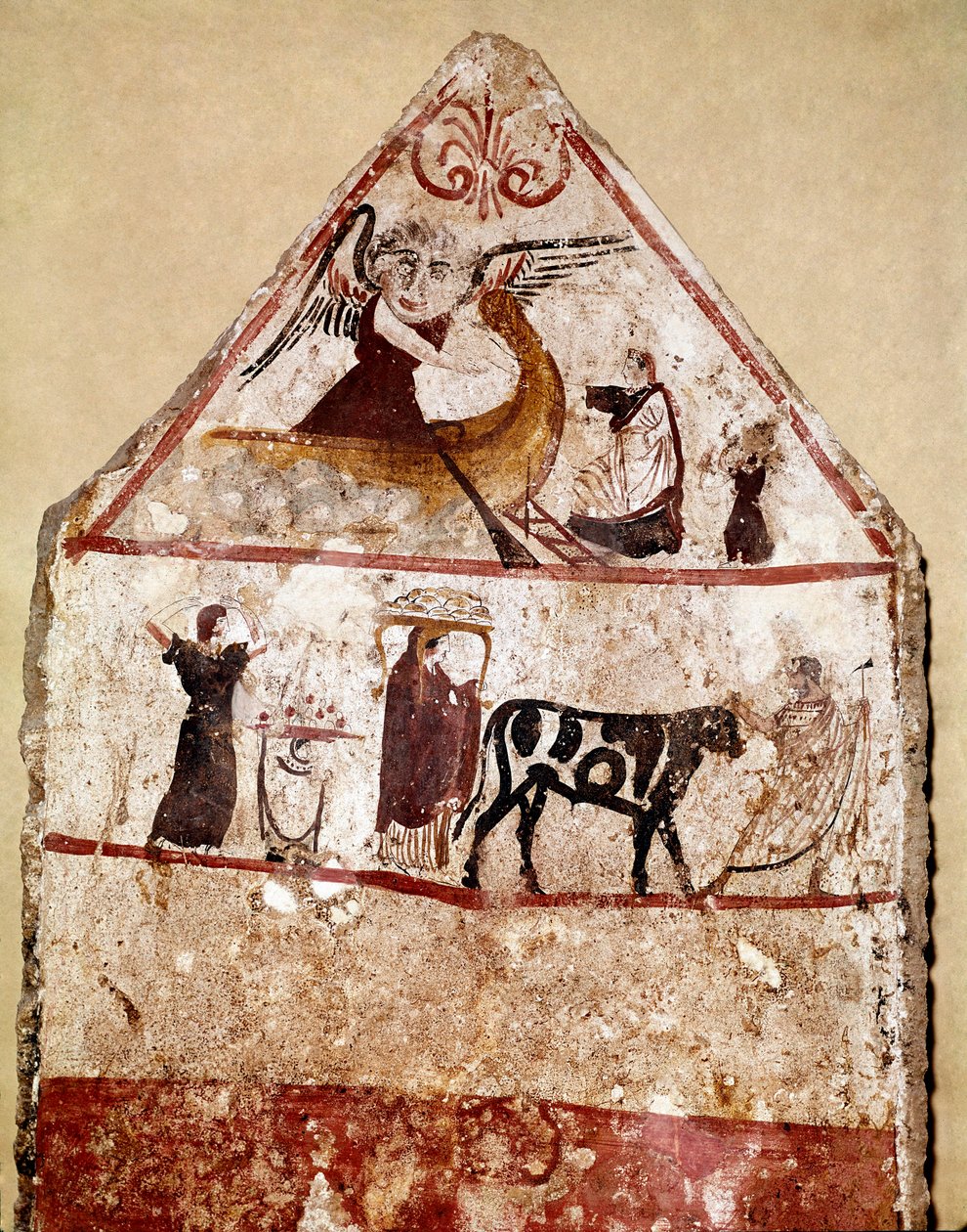 A bull leads on the altar of the sacrifice Lucanian fresco from the 4th century BC, from the necropolis of Andriuolo in Paestum, Italy. Museo nazionale archeologico, Paestum 作者 卢卡尼学校