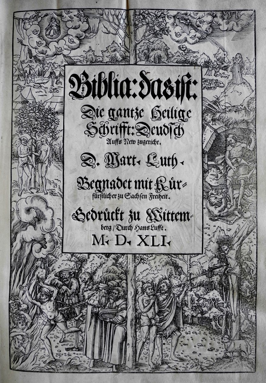 封面设计由马丁·路德（Martin Luther）设计的Biblia，1541年。 作者 卢卡斯·克拉纳赫（Lucas Cranach）