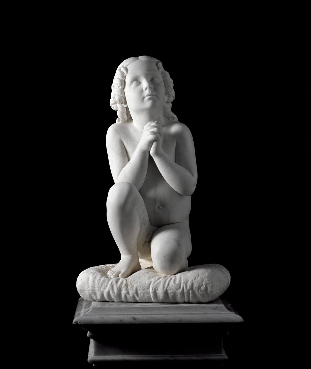 Little boy in prayer Marble sculpture by Luigi Pampaloni (1791-1847), circa 1827. from the collection of Prince Odon di Savoia. Dim. 68x38x30 cm Genes, modern art gallery, inv. 919 作者 路易吉·潘帕洛尼（Luigi Pampaloni）