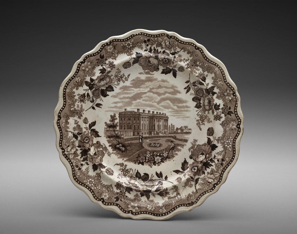 Plate，1831-c.1843（带转印的铅釉陶器） 作者 制造商乔布和约翰·杰克逊