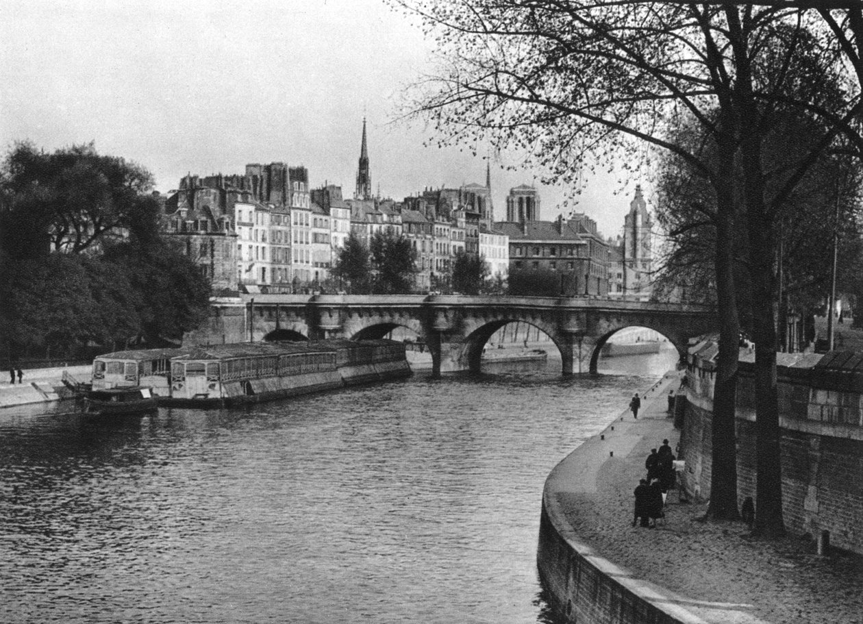 里尔·德拉西特（Lile de la Cite），巴黎，1937年 作者 马丁赫利曼