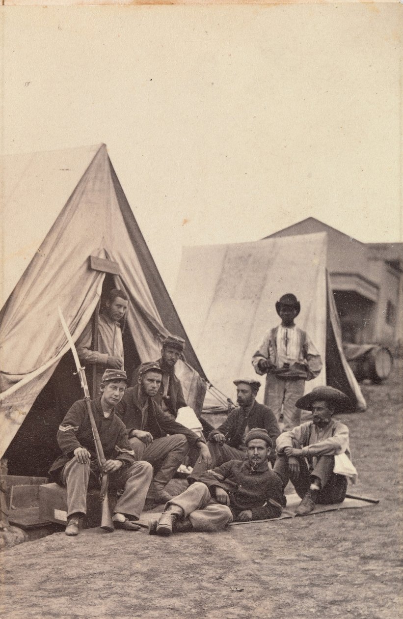 [与纽约州第22民兵的营地场景，弗吉尼亚州哈珀渡口]，1862年。 作者 马修布雷迪