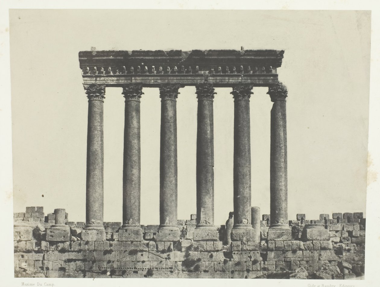 Baalbeck Heliopolis, Colonnade Of The Temple Of The Sun, Syria, 184951, printed 1852. 作者 马克西姆·杜营