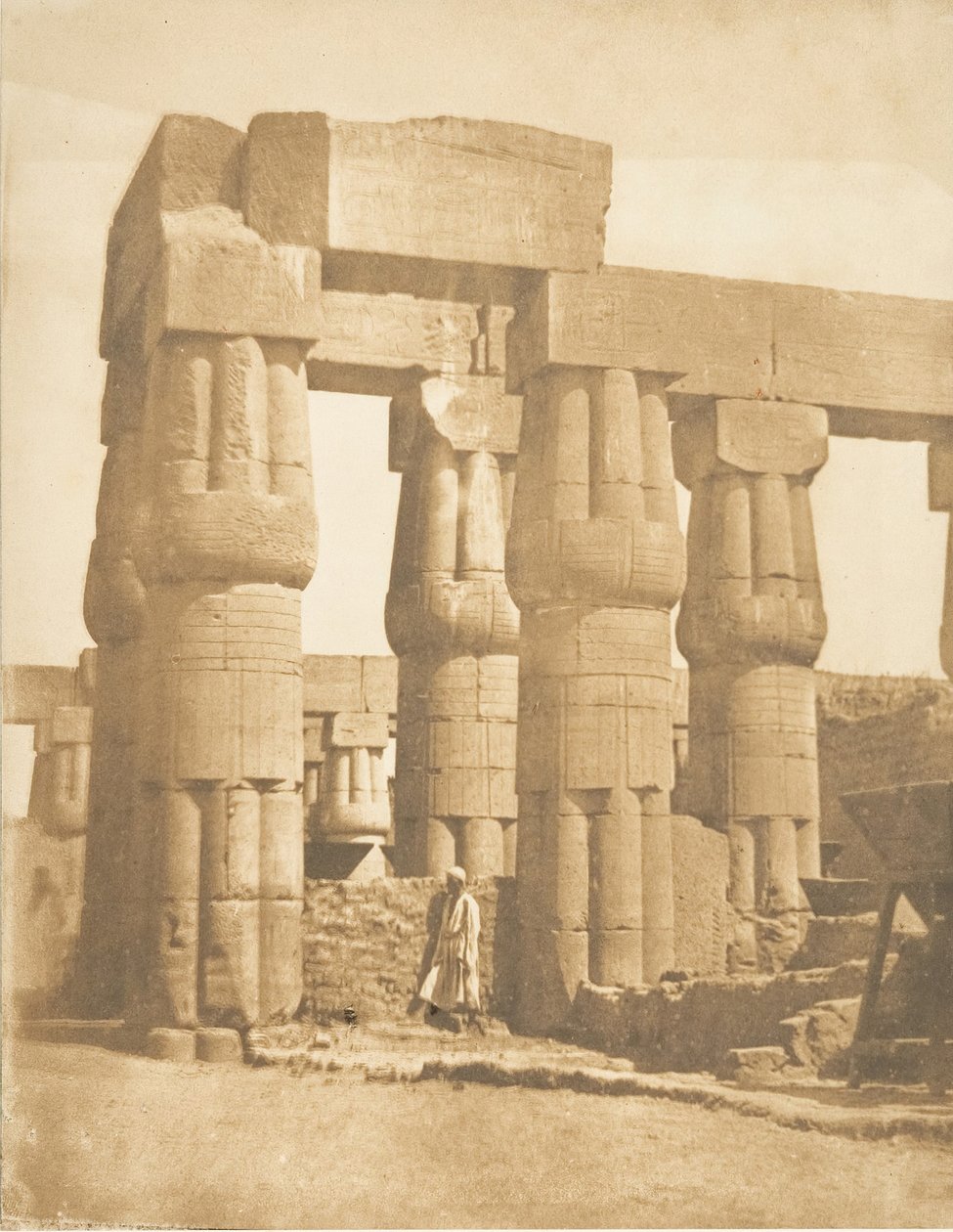 卢克索宫的一组柱子，底比斯，1849-50。 作者 马克西姆·杜营
