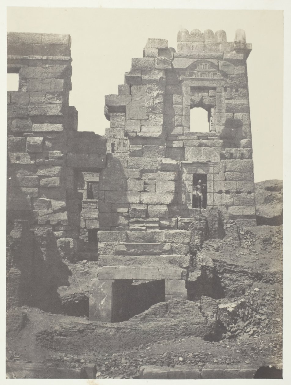Médinet-Habou, 拉美西斯-迈阿蒙Gynaeceum的Septentrional外墙，底比斯，184951。 作者 马克西姆·杜营