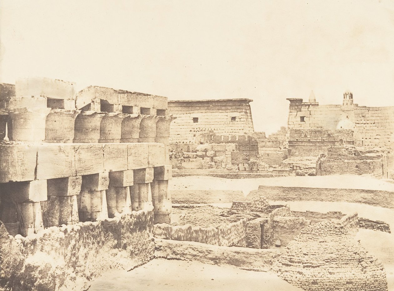 卢克索宫和村庄，南部监狱，底比斯，1849-50。 作者 马克西姆·杜营