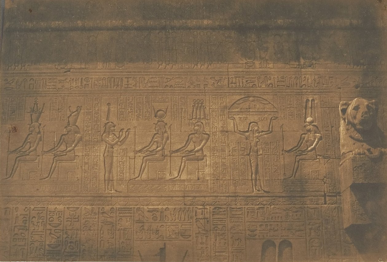 Denderah Tentyris大寺庙后立面的雕塑，1849-50。 作者 马克西姆·杜营