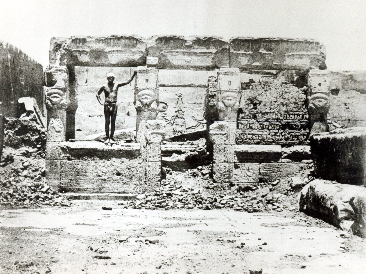 1850年5月28日，Dendarah的Hathor神庙 作者 马克西姆·杜营
