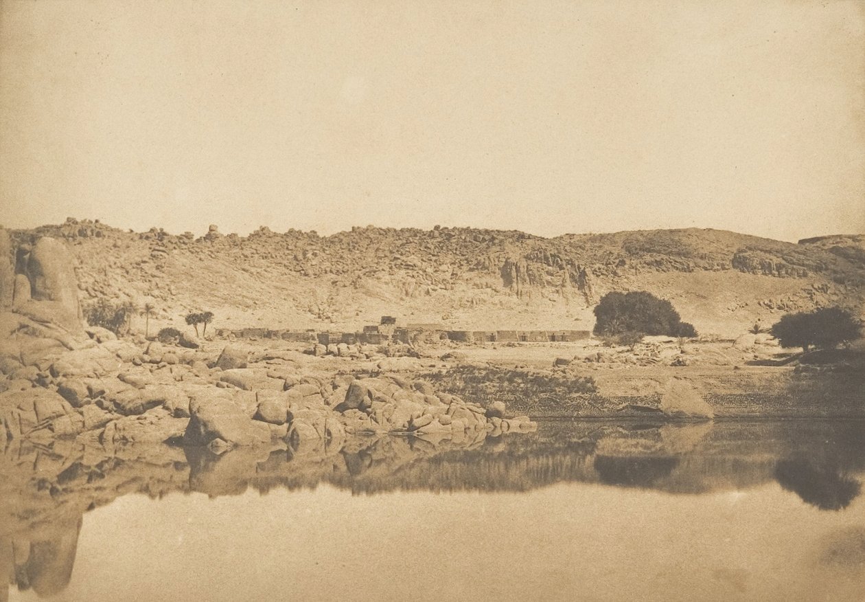 取自菲莱-库诺索村北部的景色，1849-50年。 作者 马克西姆·杜营
