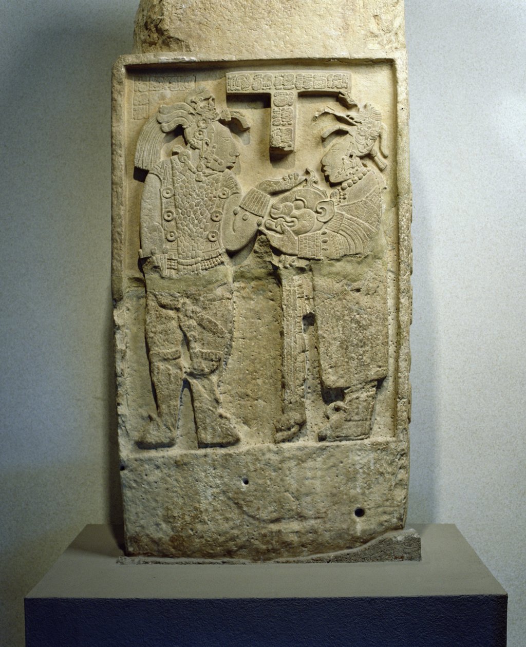 Lintel 24来自墨西哥恰帕斯州Yaxchilan，经典晚期（公元600  -  900年） 作者 玛雅人
