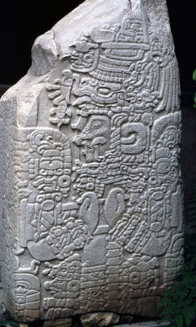 Tikal Stela 2，早期经典时期300-600 AD 作者 玛雅人
