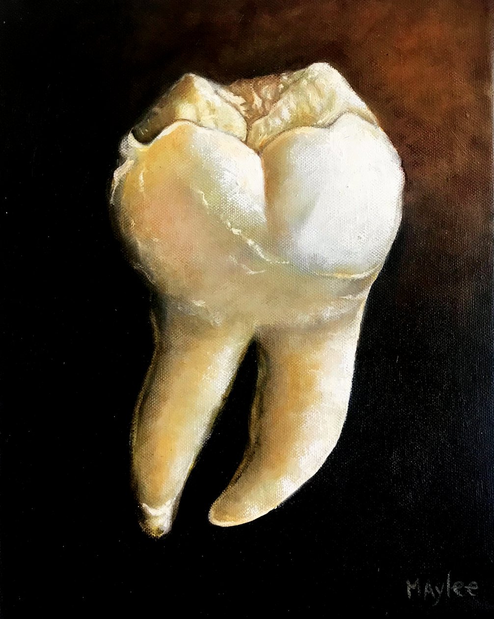 臼齿》，2022 年（布面油画） 作者 梅莉·克里斯蒂（Maylee Christie）