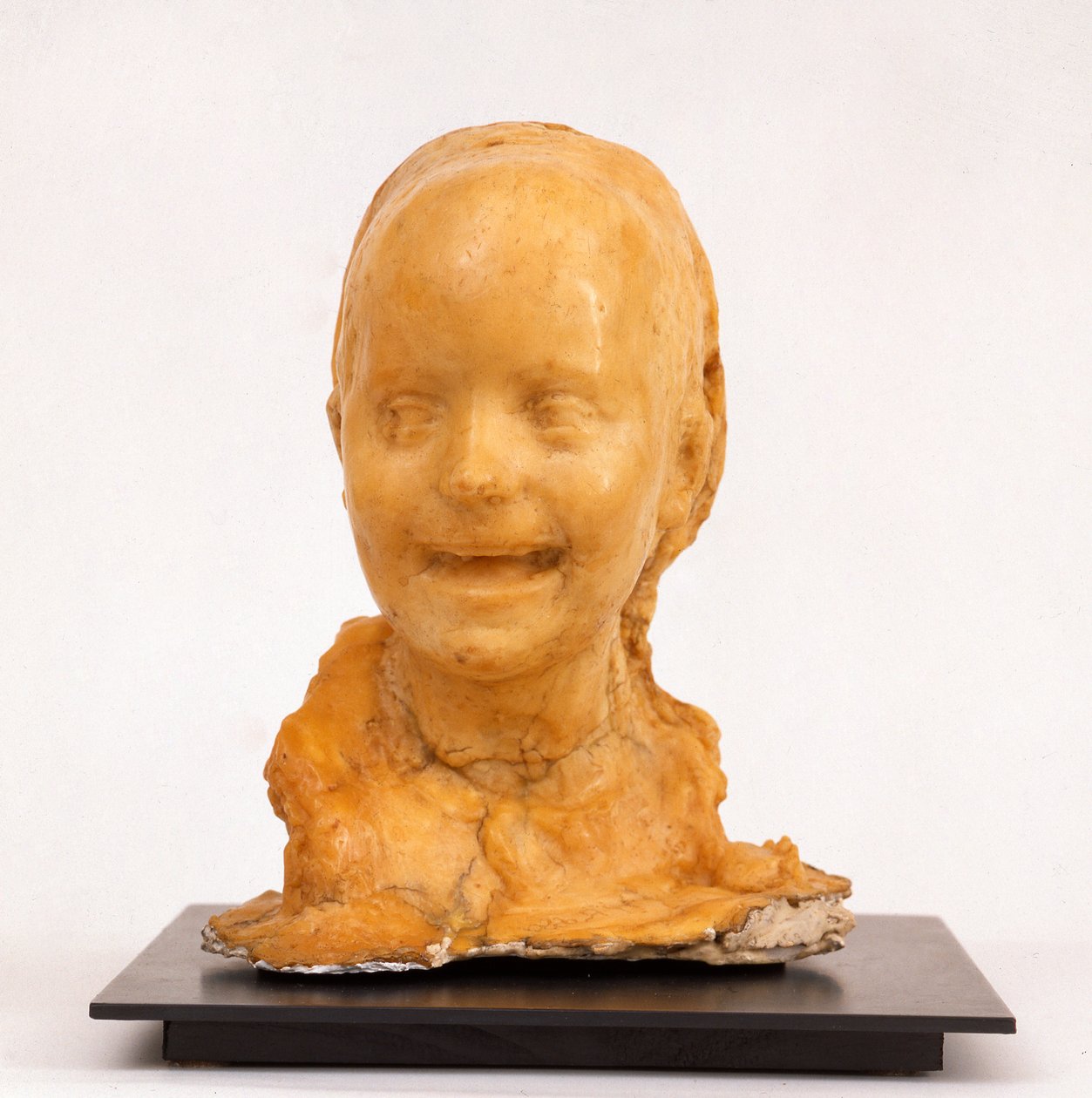 La petite rieuse 作者 梅达多·罗索（Medardo Rosso）