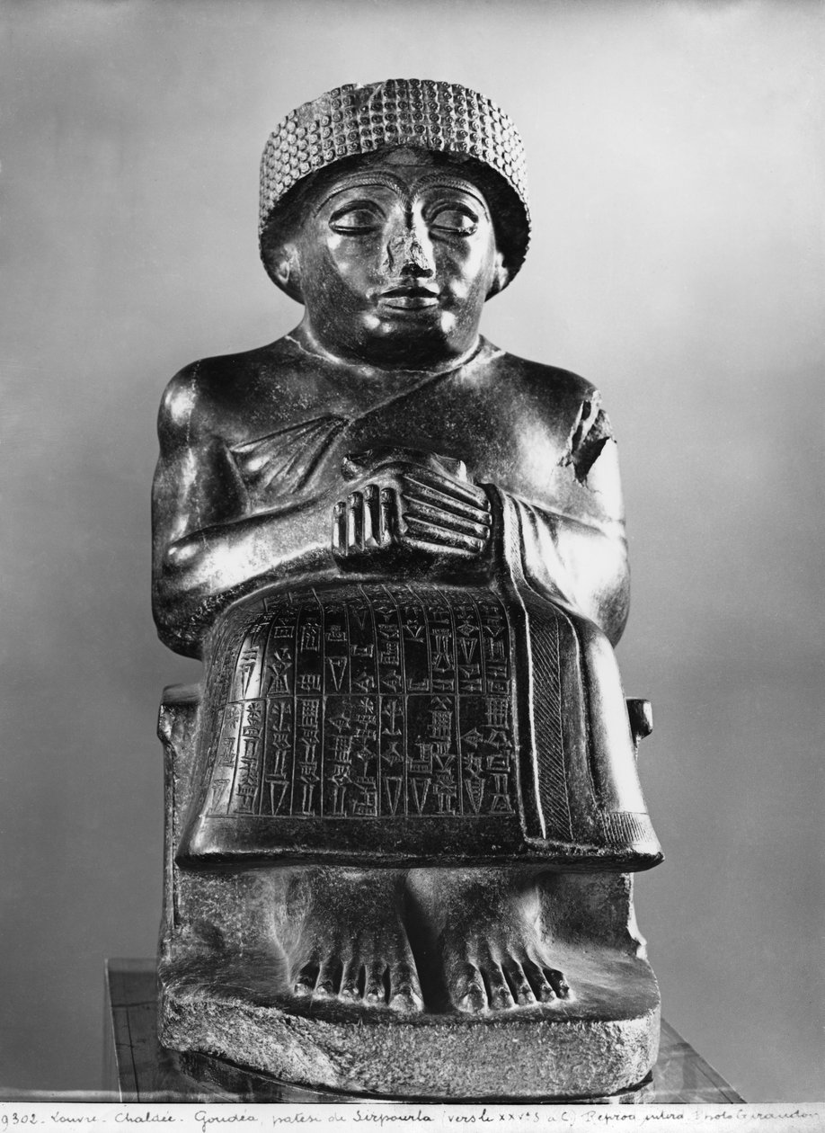 拉格什王子古迪亚，雕像致力于宁泽达，新苏美尔，来自Telloh，古代Girsu，公元前2130年（闪长岩）（另见71510,121795,208106和286947） 作者 美索不达米亚