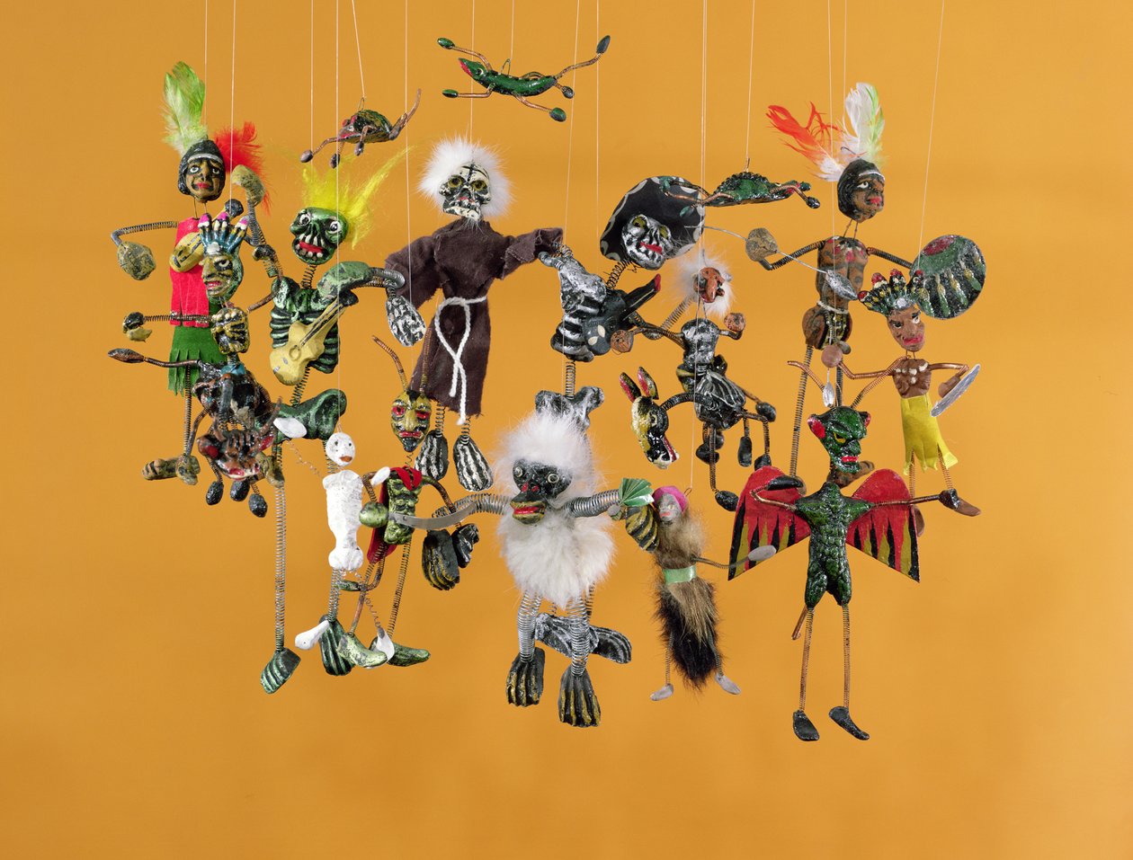 死亡之日的人物，来自Oaxaca（papier mache） 作者 墨西哥学校