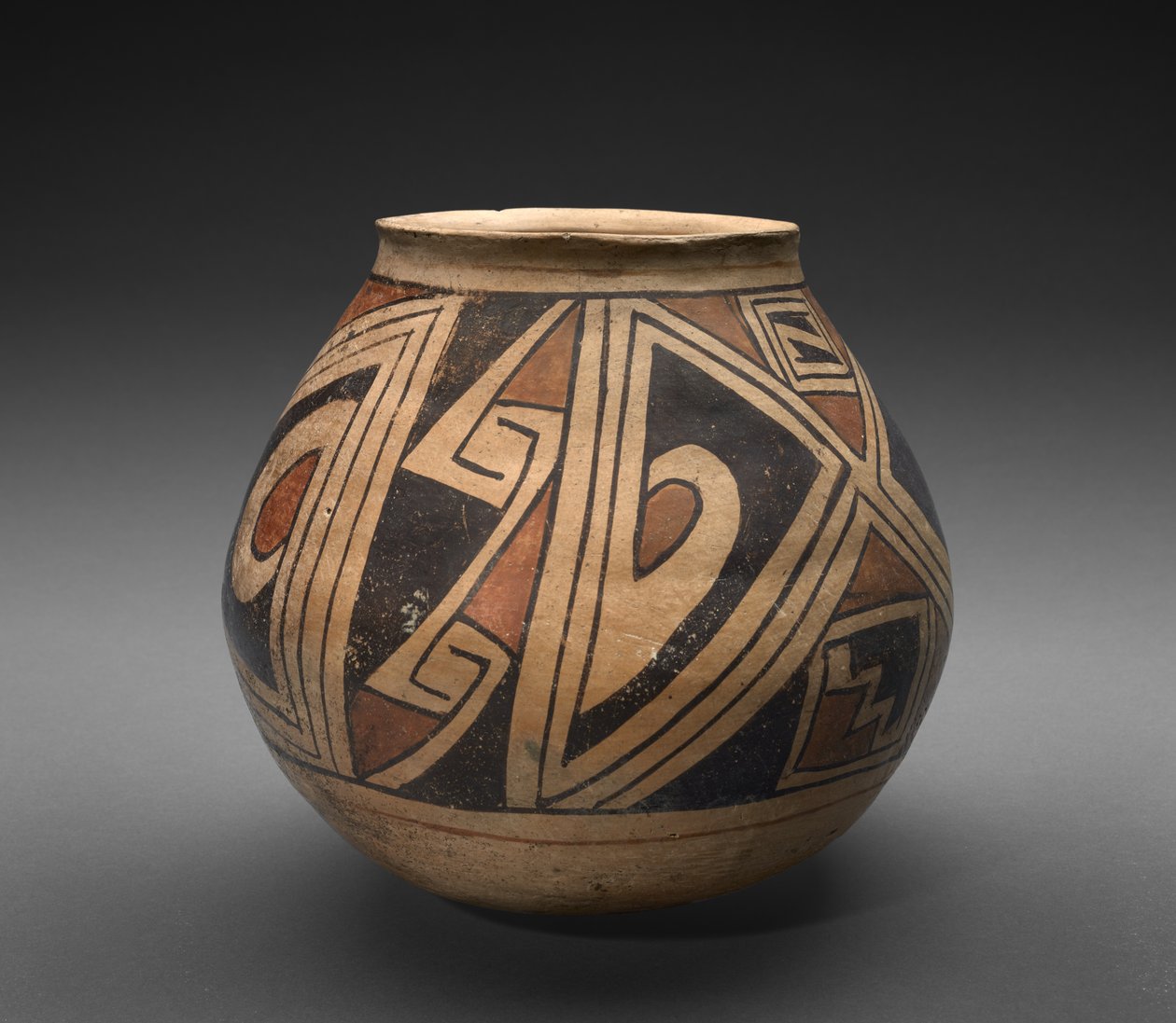 几何设计的罐子（olla），约1300年（带滑盖的陶器） 作者 墨西哥学校