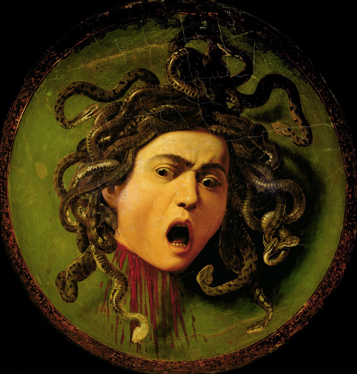 美杜莎，绘于皮质比武盾上，约 1596-98 年（木质附着画布油彩）（修复前） 作者 米开朗基罗·梅里西·达·卡拉瓦乔