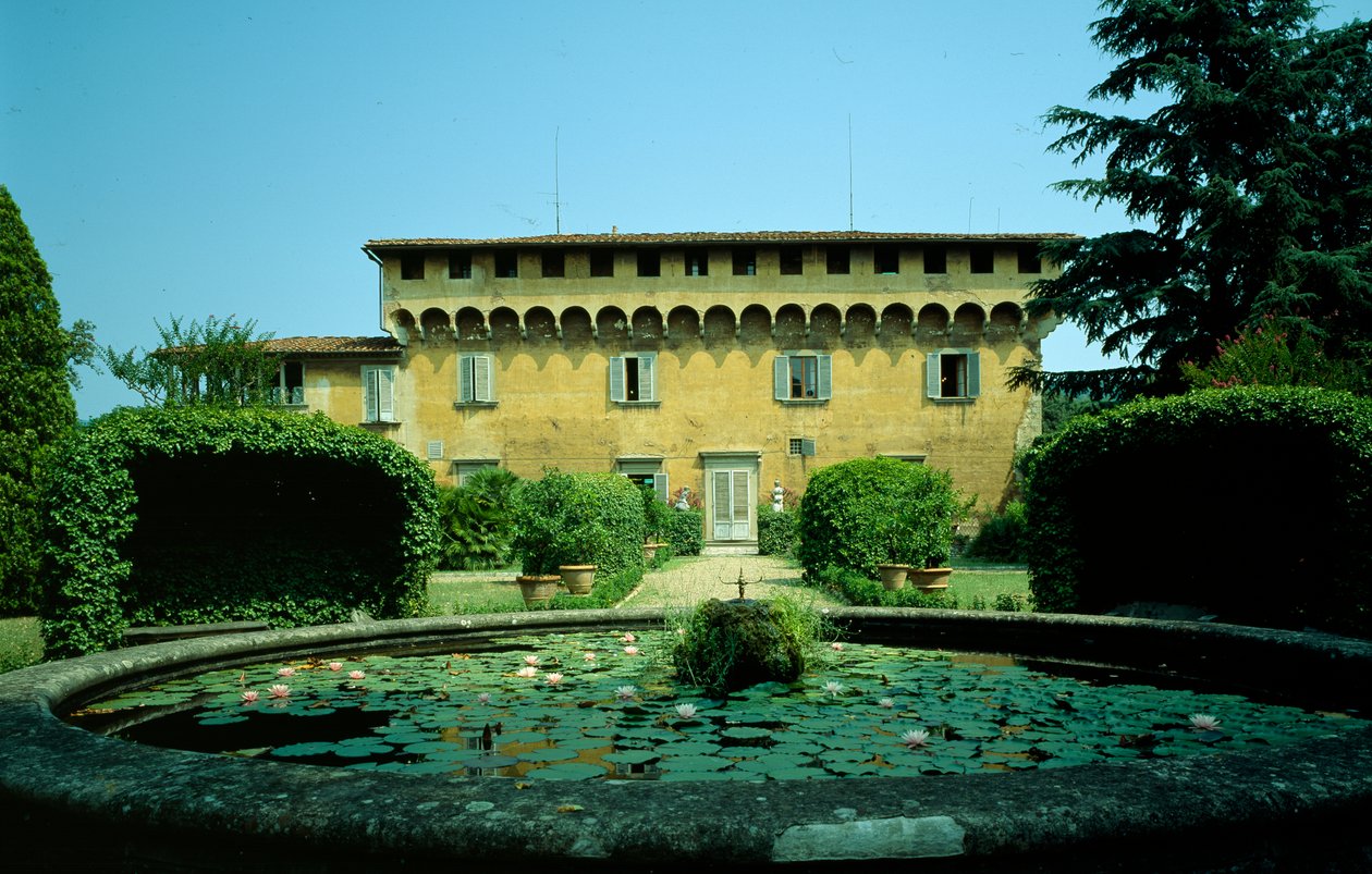 Careggi的Medici Villa，始于1459年 作者 米歇洛佐·迪·巴托洛梅奥