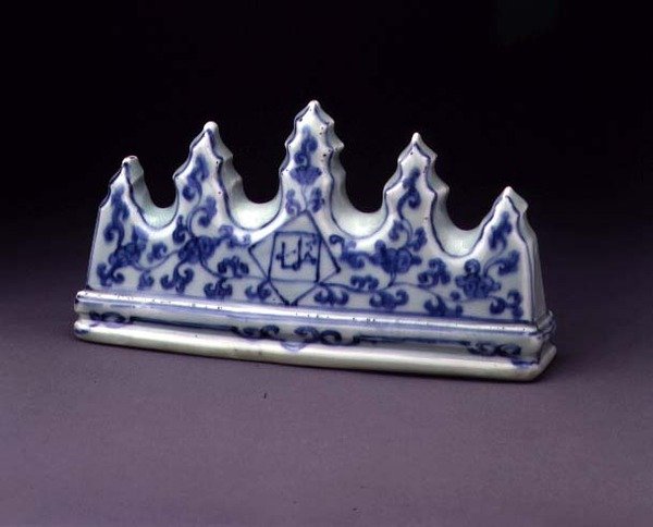 笔休息，明，c.1368-1644（瓷器与蓝色釉下） 作者 明代中文学校