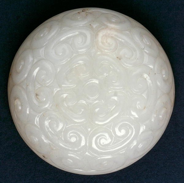 灵芝卷轴（玉）的Guri漆器密封盒（另见208357） 作者 明代中文学校
