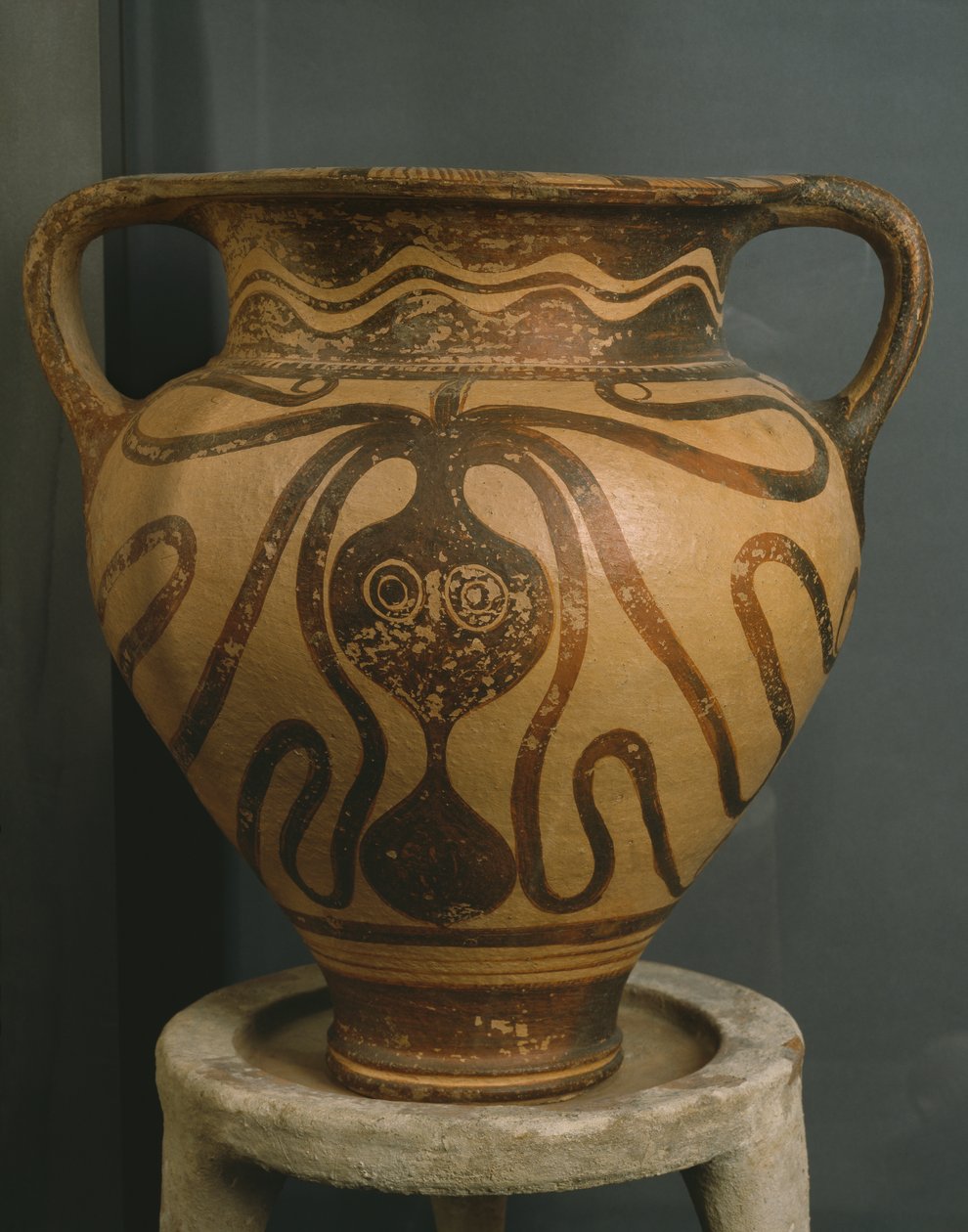 Krater与章鱼设计，来自Ligortynos，Messara，克里特岛，晚期米诺斯时期III A  -  III B，c.1400-1200 BC（彩绘陶器） 作者 美浓