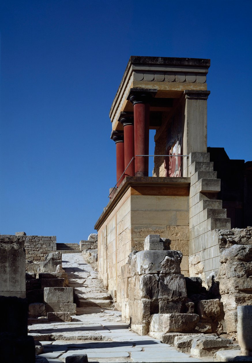 米诺斯艺术：克诺索斯（Knossos）的米诺斯国王宫殿的北面入口视图。公元前1600-1400年。克里特岛 作者 美浓
