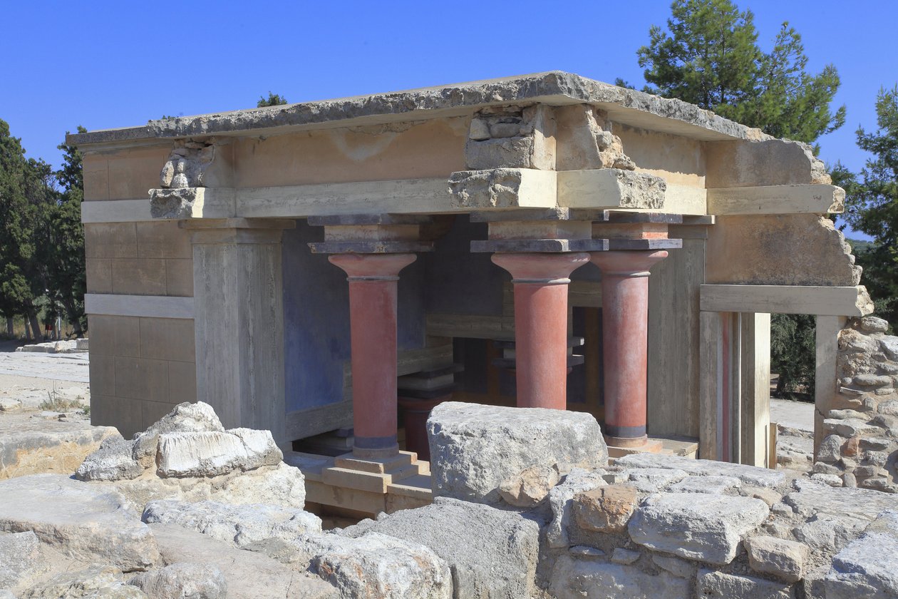 Minoen archeological site of Knossos. North lustral basins. North entrance of the palace. According to A. Evans this building was used in purification ceremonies and therefore called this place “” Lustral basins””. Knossos, Crete. 作者 美浓
