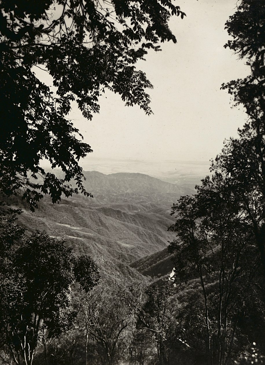 在法西斯时代建立一个帝国：吉尔吉斯山谷，1936年5月9日（黑白照片）。 作者 莫迪斯蒂诺·巴尔迪内蒂