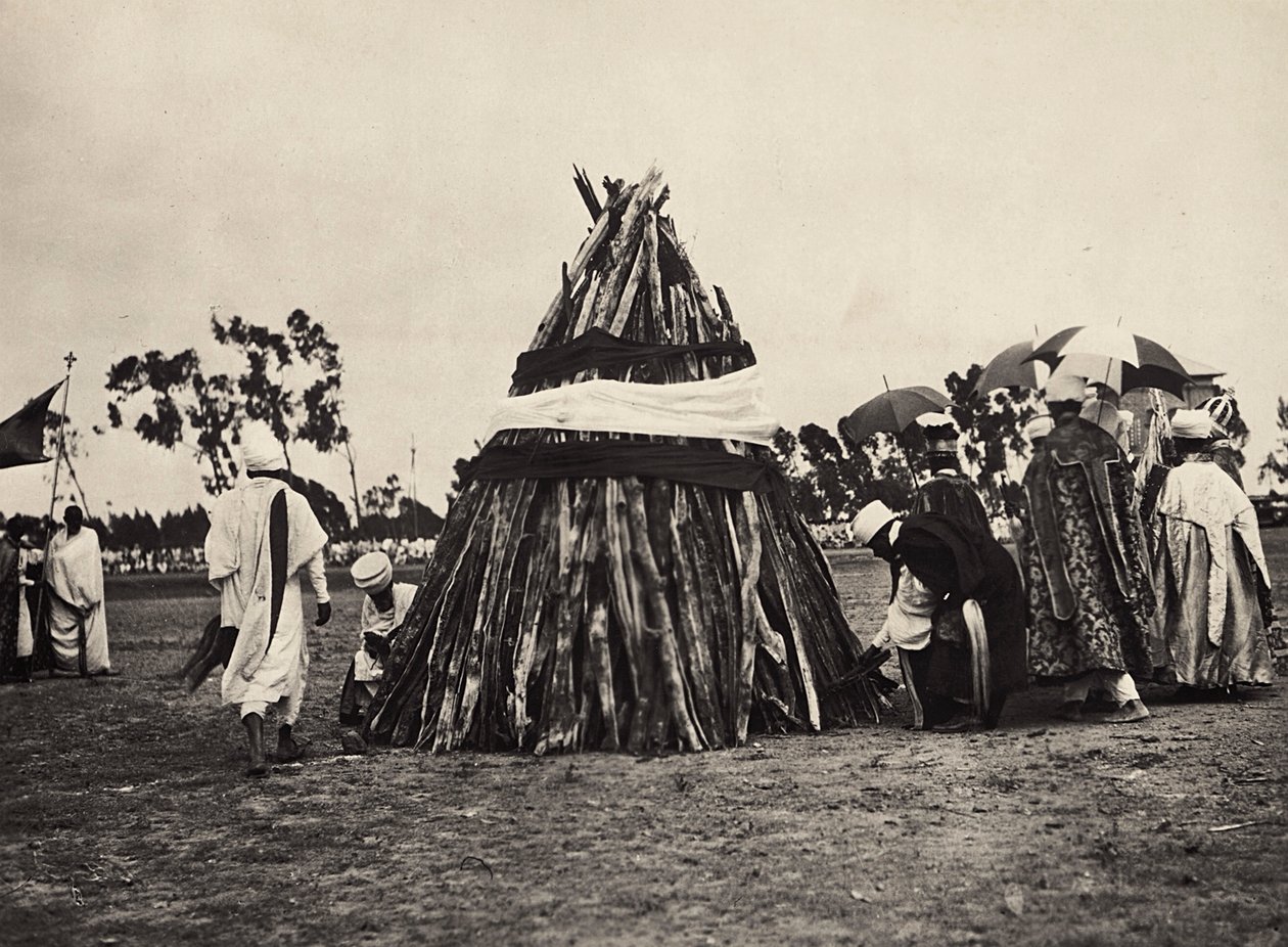 在法西斯时代建立一个帝国：达梅拉，1936年5月9日（黑白照片）。 作者 莫迪斯蒂诺·巴尔迪内蒂