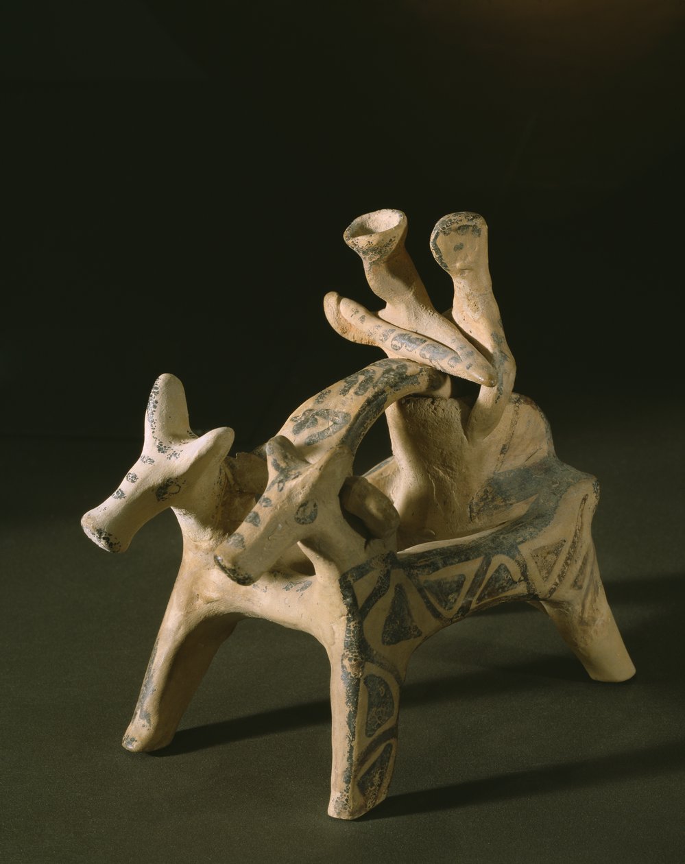 Chariot，来自Marcopoulo墓，阿提卡，晚期纹章时期IIIA-IIIB，公元前1400  -  1200年（兵马俑） 作者 迈锡尼人