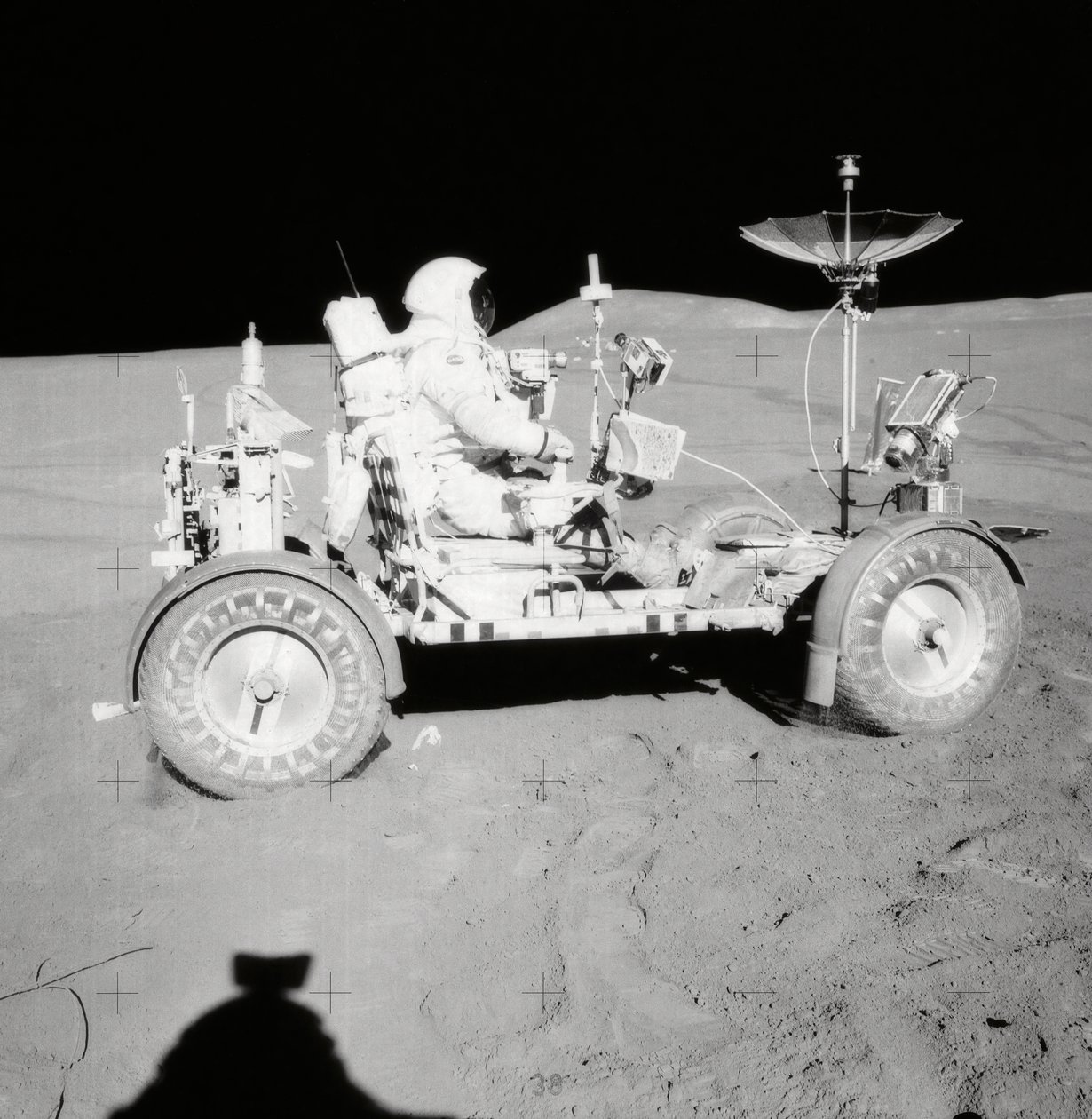 阿波罗15号--美国宇航局，1971年。 作者 NASA图片