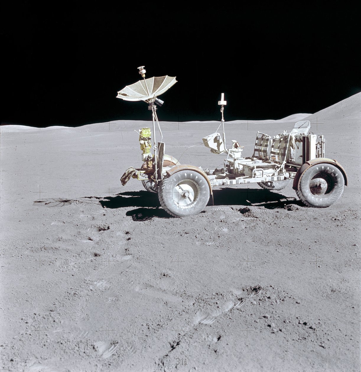 阿波罗15号--美国宇航局，1971年。 作者 NASA图片