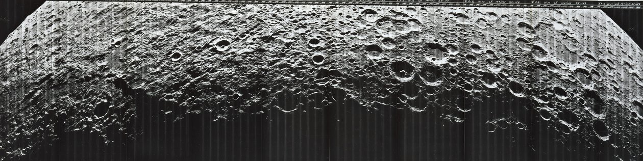 Lunar Panorama #158, 1967. 作者 NASA图片