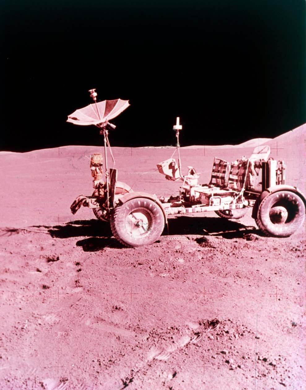 第一个月球巡回飞行器，阿波罗15号，1971年7月。 作者 NASA图片