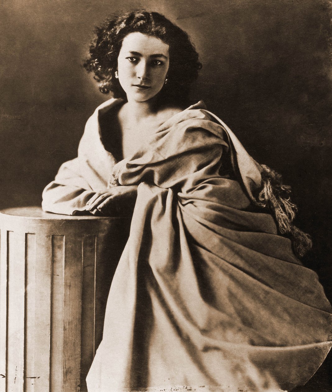 Portrait of Henriette Rosine Bernard dit Sarah Bernhardt (1844-1923), actress 1844-1923 (photo) 作者 纳达尔