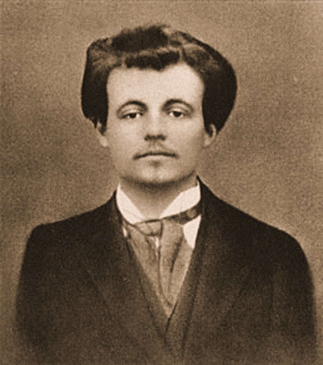 Alfred Jarry的肖像，c.1896 作者 纳达尔工作室的纳达尔工作室