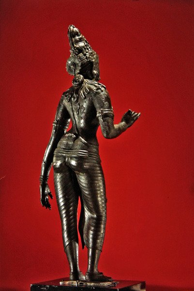 站立的帕尔瓦蒂，乔拉时期（880-1279），10世纪的第一季度（铜合金 作者 纳杜·泰米尔（Nadu Tamil）