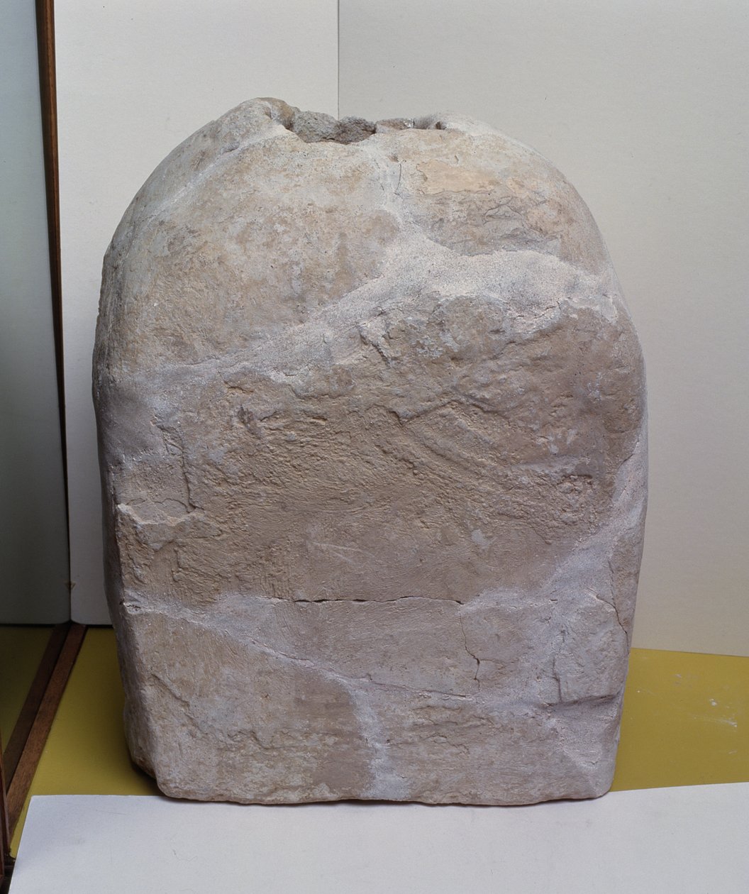 长方形白色洁具容器，杰里科，新石器时代B，c.1000-6000 BC（粘土） 作者 新石器时代