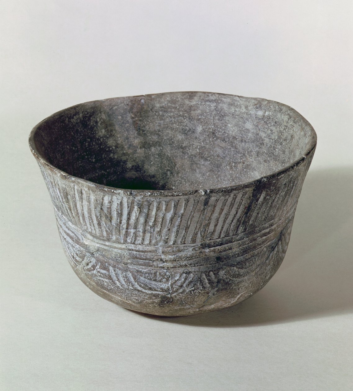 花瓶，来自Fontbouisse，公元前2300-1700（陶器） 作者 新石器时代