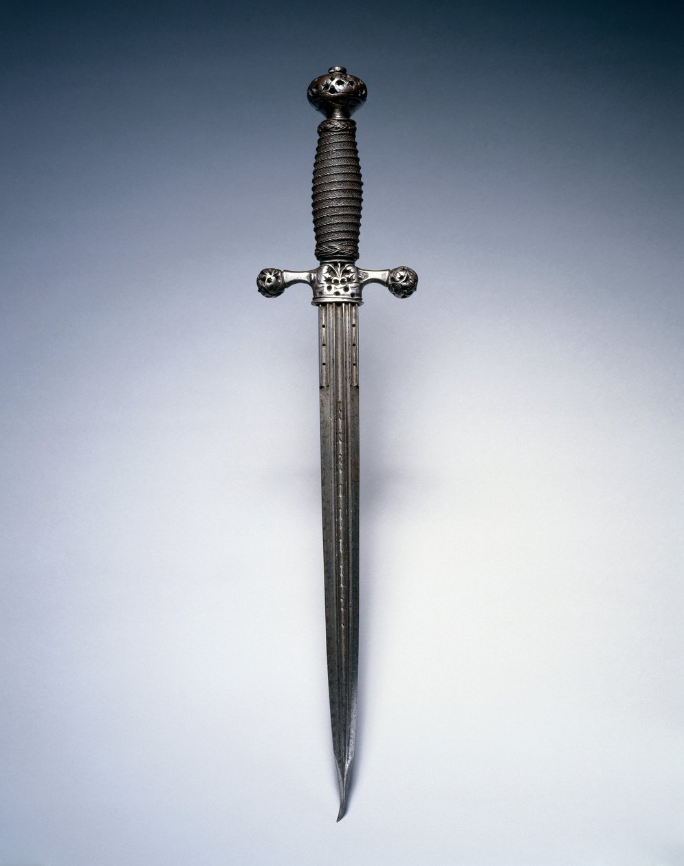 匕首，约1620-50（钢，带线夹） 作者 荷兰语学校