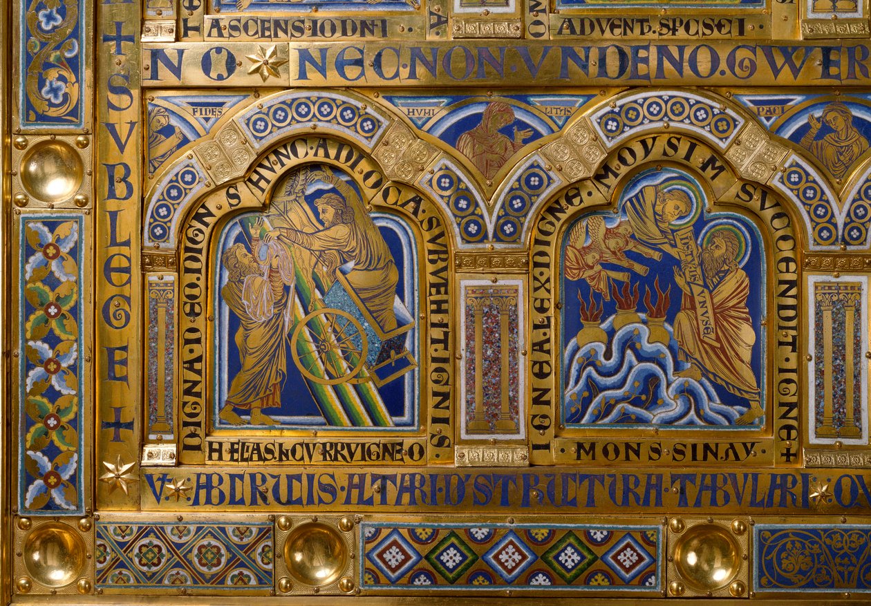 尼古拉斯·德·凡尔登 (Nicolas de Verdun) (ca.1130/50-1205) 用黄金和珐琅制作的凡尔登祭坛：旧约和新约中的场景：描绘以利亚升天和摩西接受律法书的细节。 12 世纪 Klosterneuburg 奥地利维也纳 作者 凡尔登的尼古拉斯